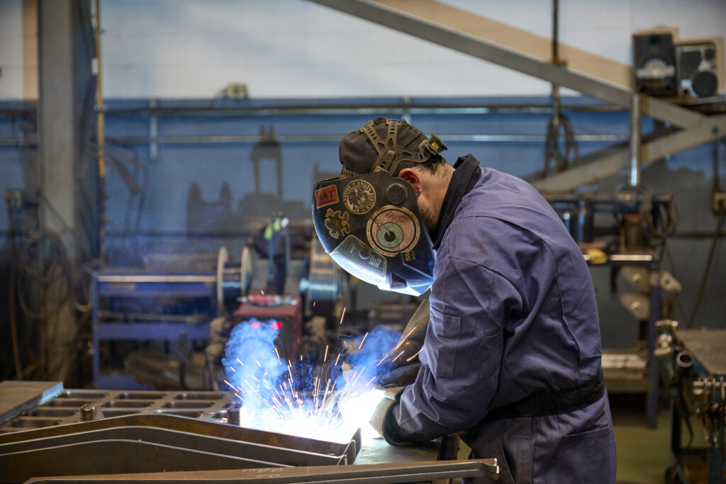metal fabrication alberta