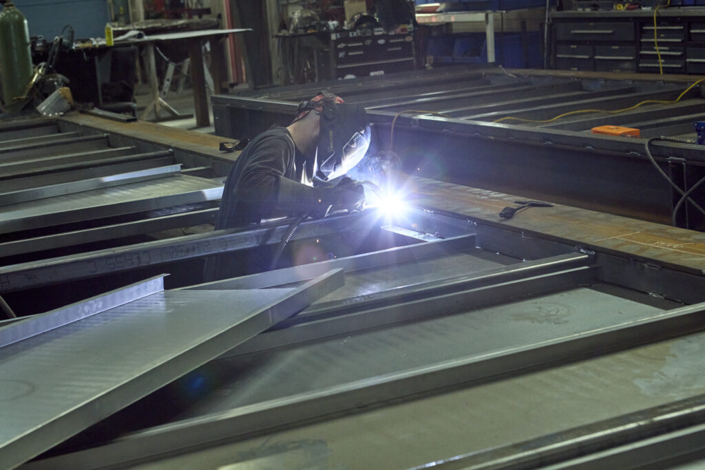 custom manufacturing alberta
